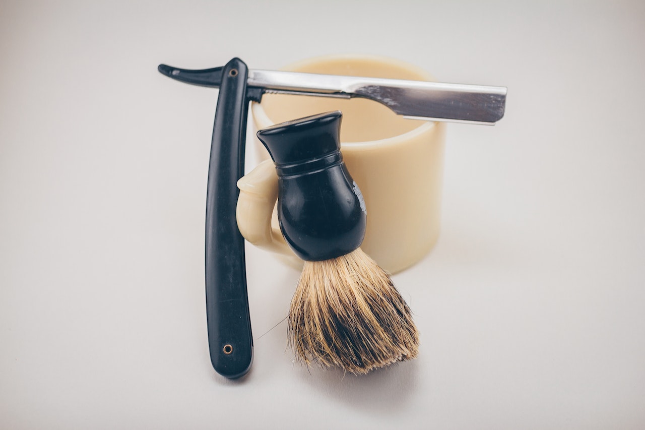 How To Achieve A Perfect Shave: Tips And Tricks For Men - The Gentlemen ...