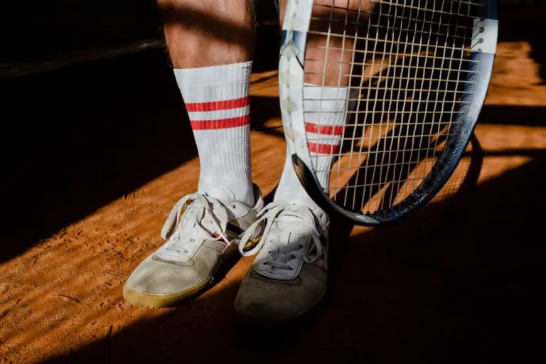 From Ordinary to Extraordinary: How Long Sports Socks Revolutionize Men's Athletic Performance